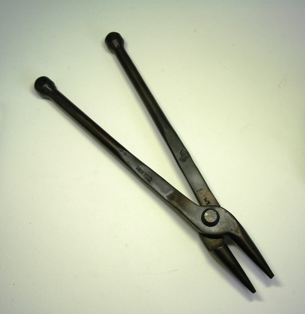 Tongs Are Tools Used For at William Colbert blog